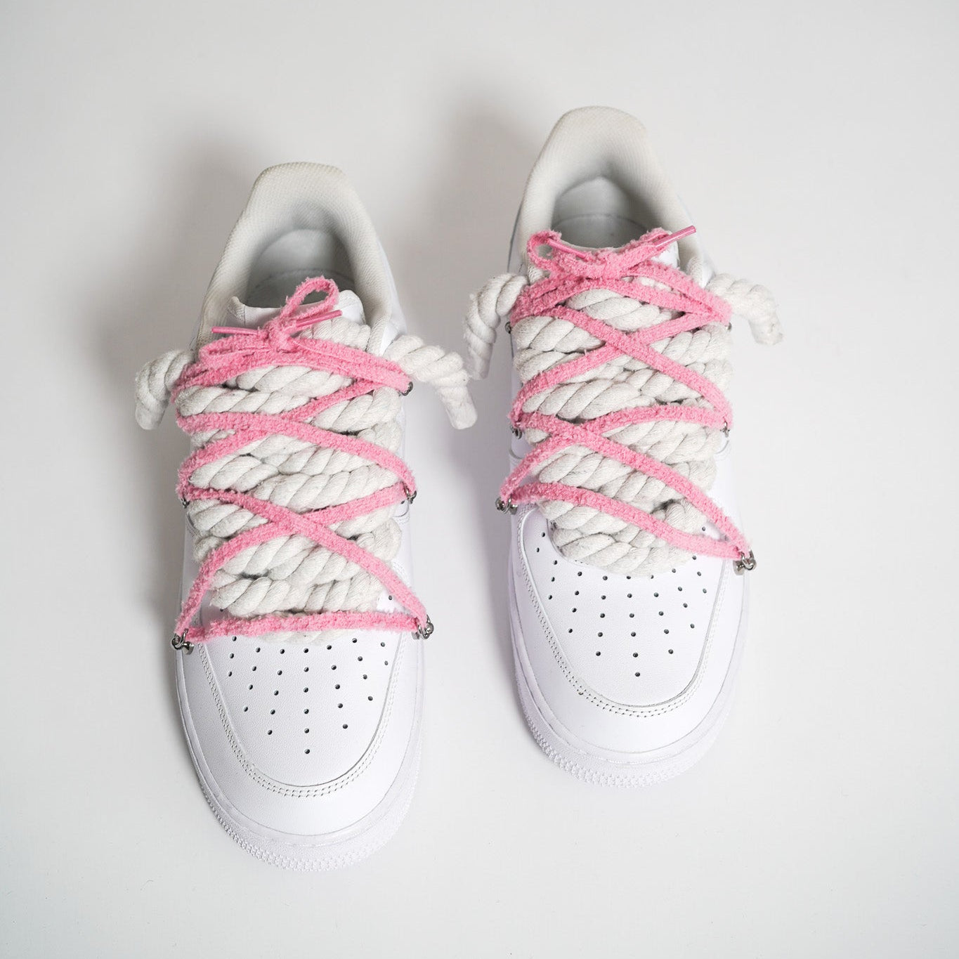 Custom Sneakers '' Rope Laces '' Thorns White Extra Laces Pink
