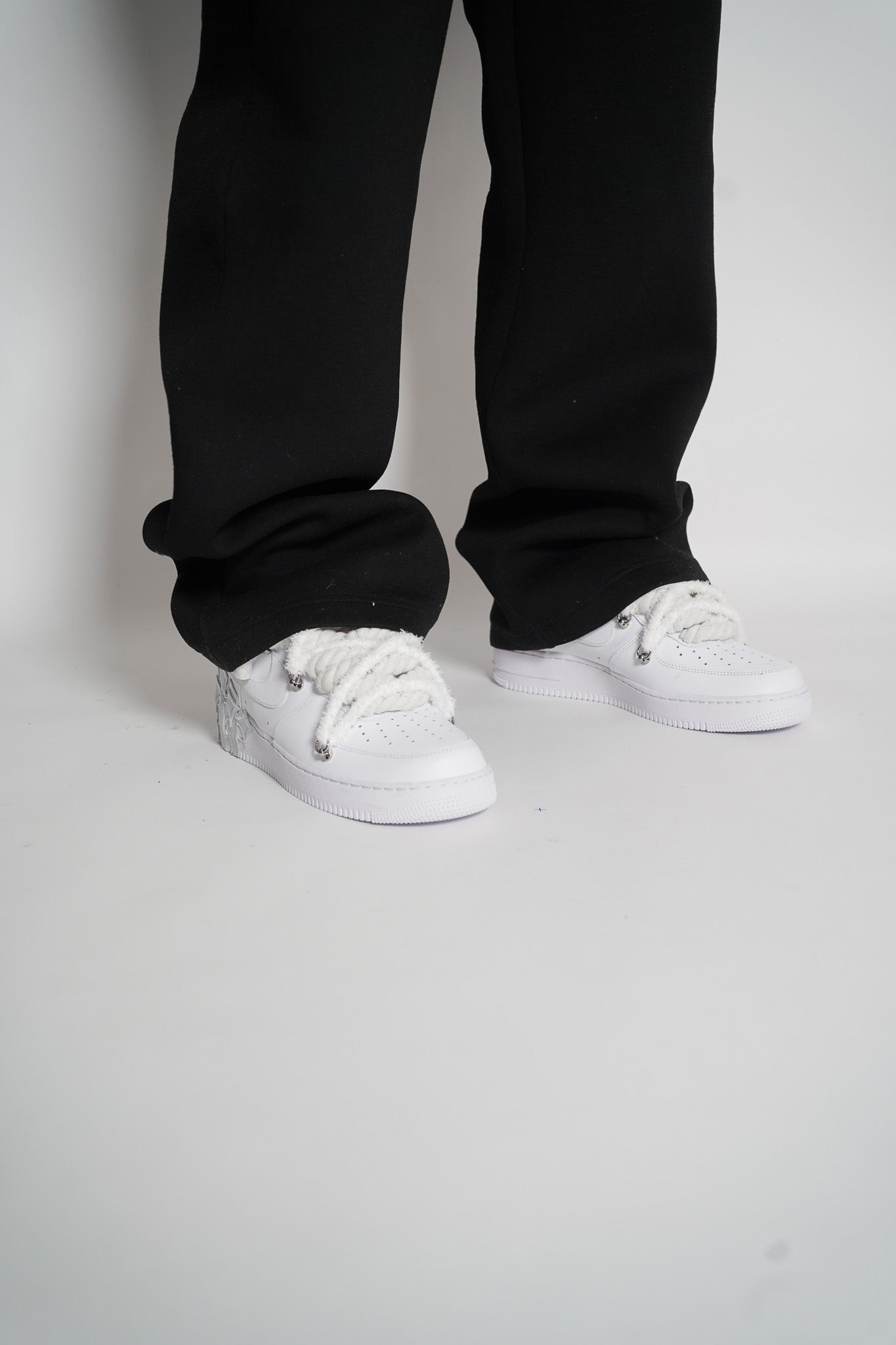 Custom Sneakers '' Rope Laces '' Thorns White Extra Laces White