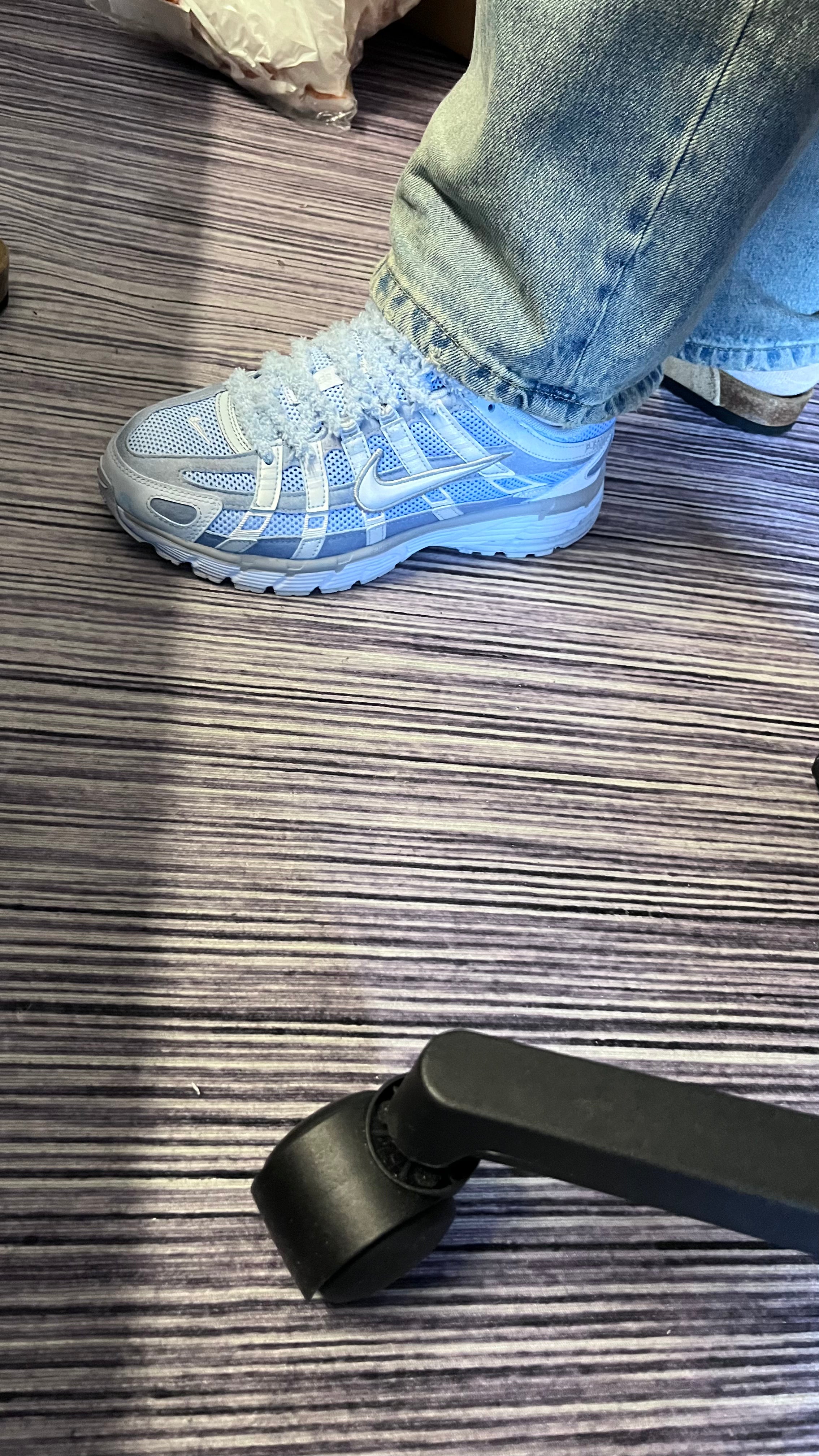 Custom Sneakers P-6000 baby Blue