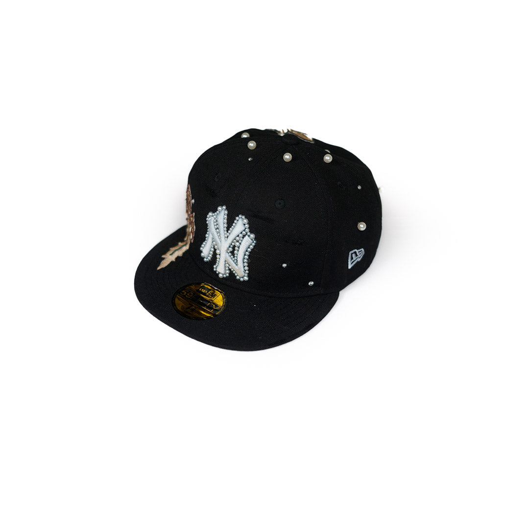 Custom-Fitted Caps “Black“