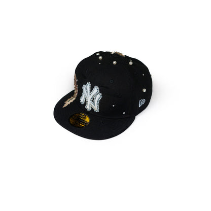 Custom-Fitted Caps “Black“