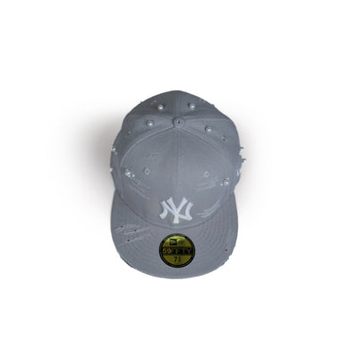 Custom-Fitted Caps “Gray“