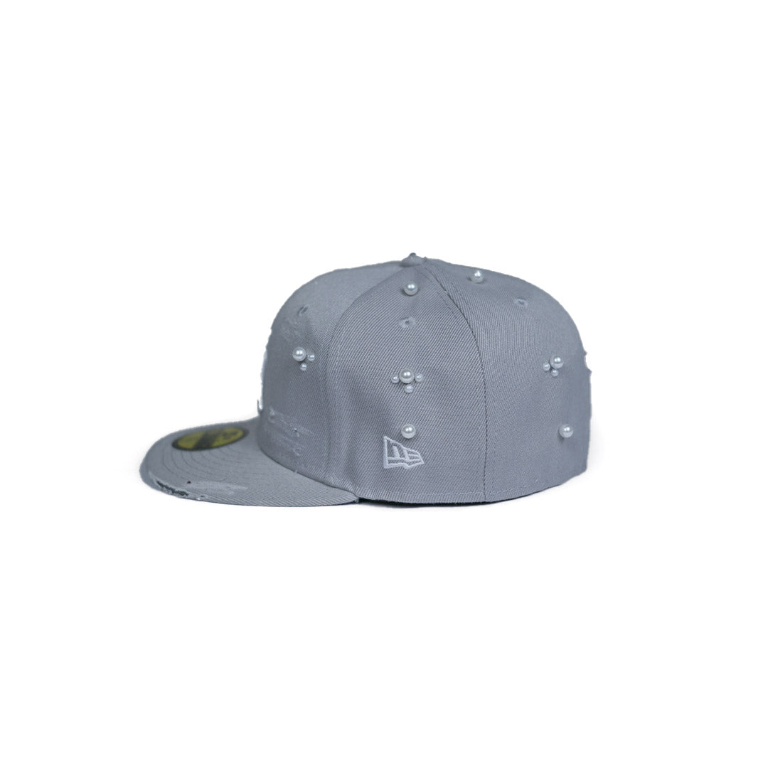 Custom-Fitted Caps “Gray“