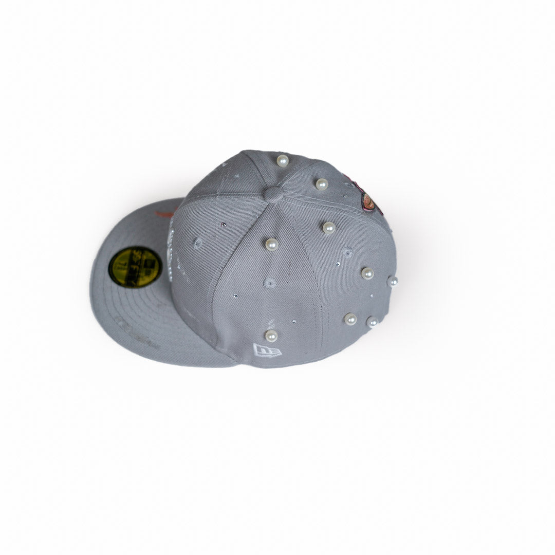 Custom-Fitted Caps “Gray“