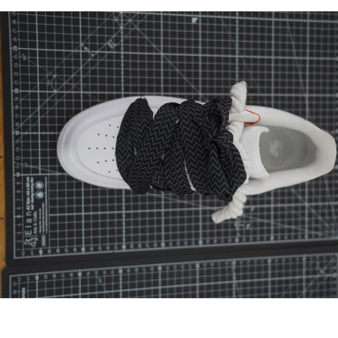 Custom Nike AF1 Weiß ,, Lanvin Laces '' Black Thorns
