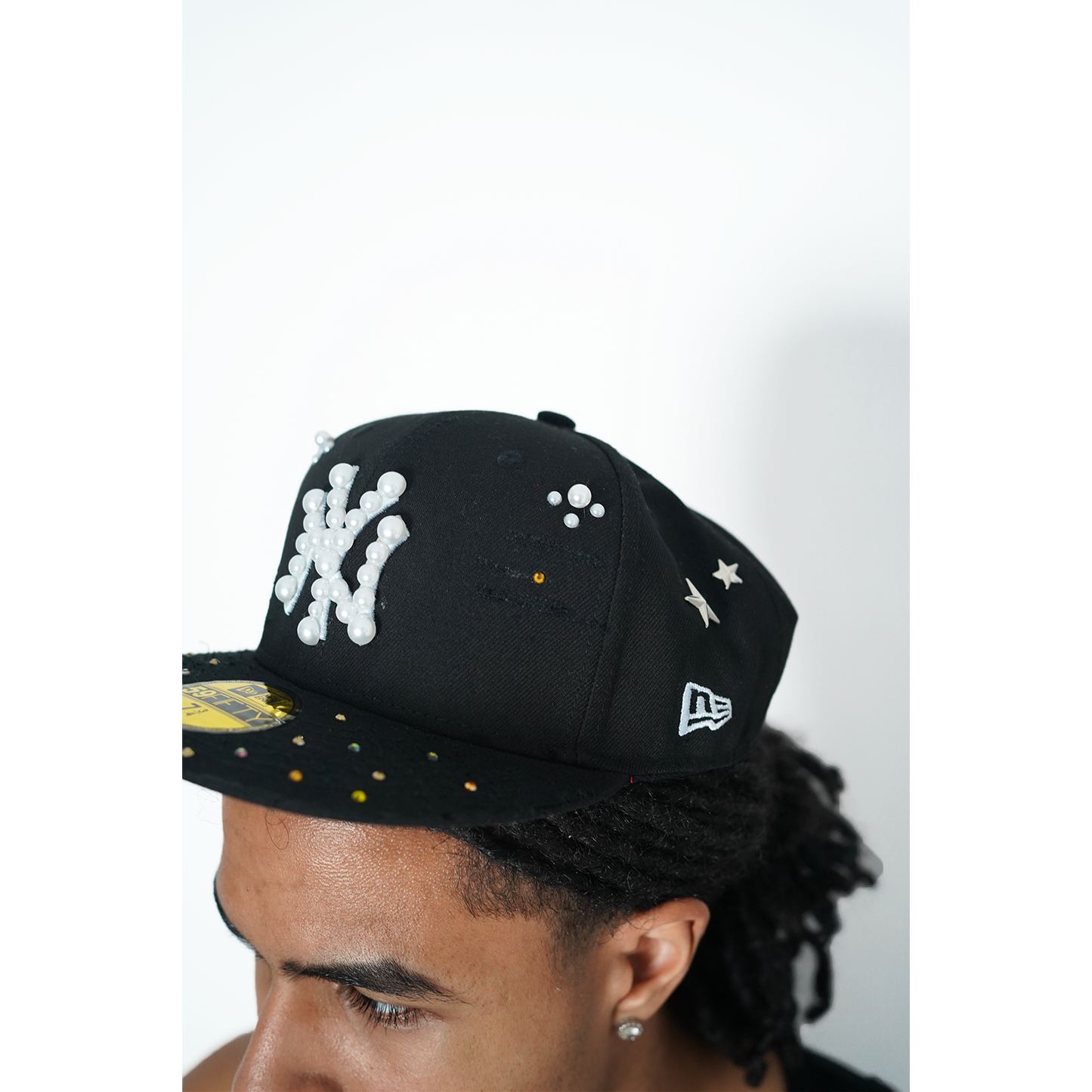 Custom-Fitted Caps Astra Black