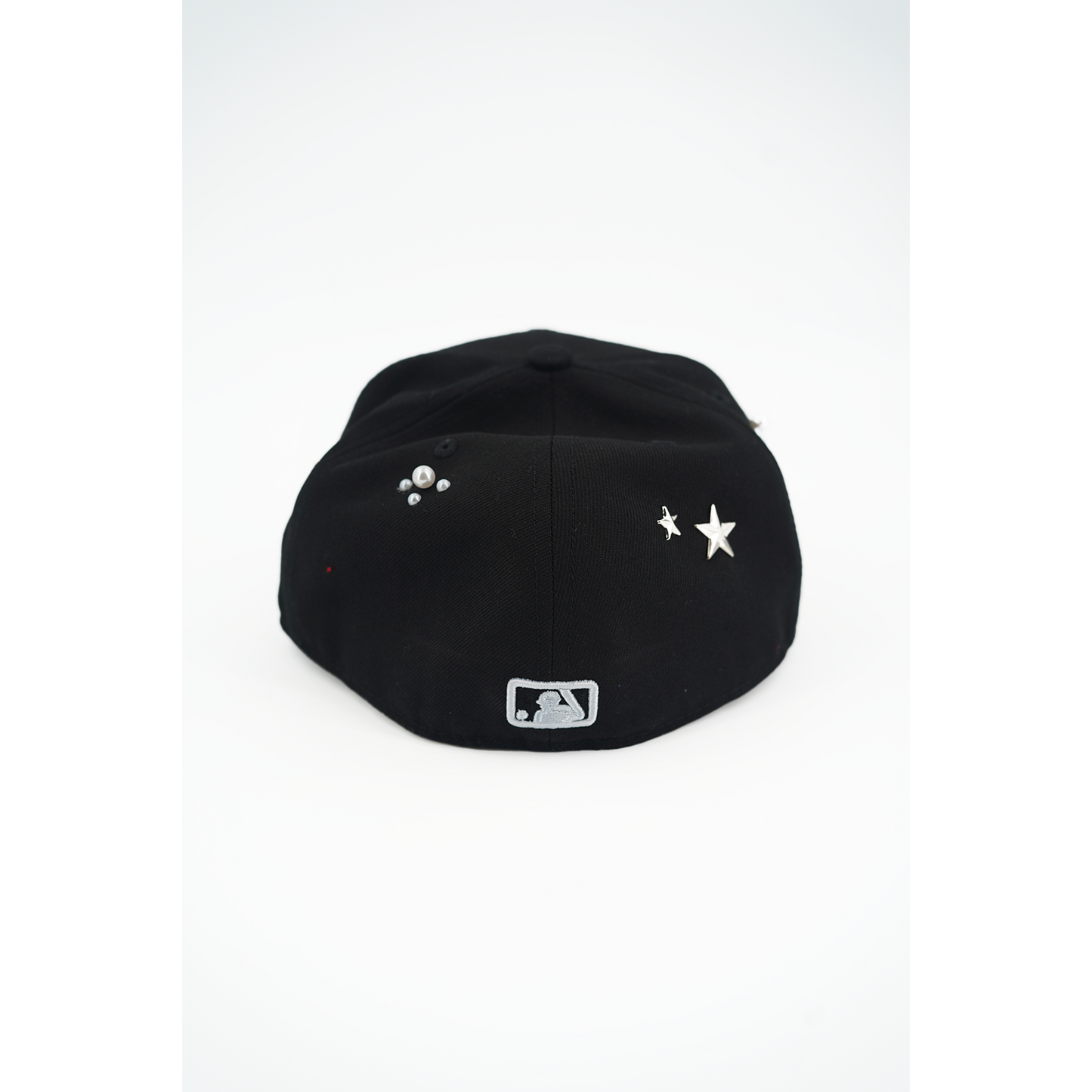 Custom-Fitted Caps Astra Black