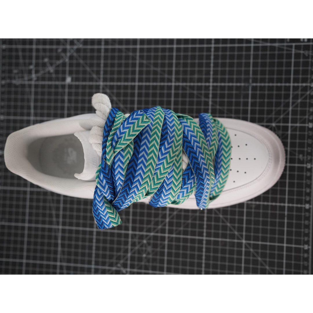 Custom Sneakers Weiß ,, Lanvin Laces '' Blue Thorns