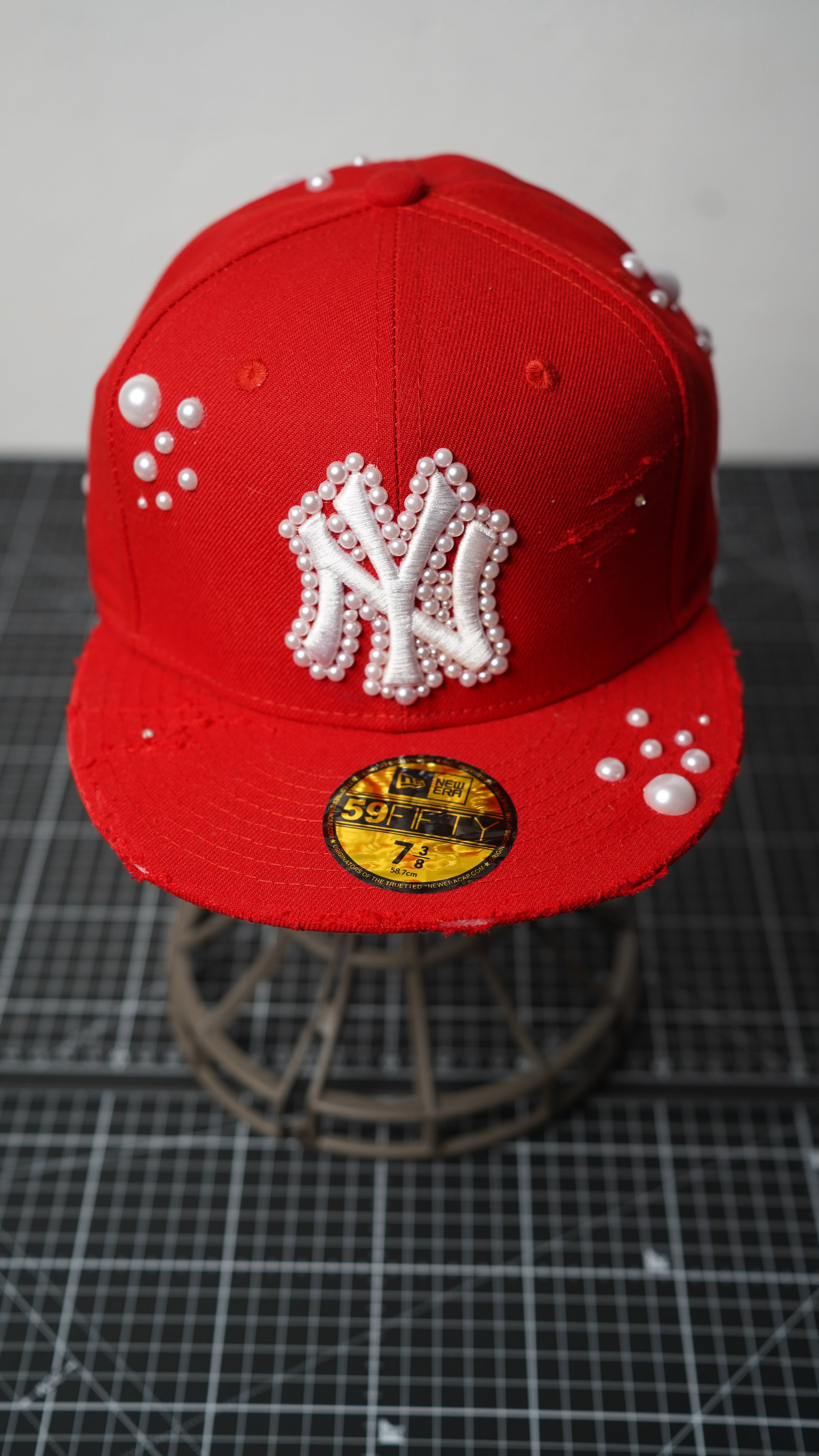 Custom-Fitted Caps “Red“ COSMA