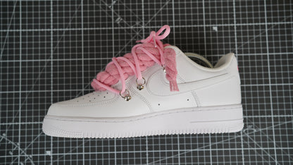Custom Sneakers Weiß “ROPE LACES” Rosé