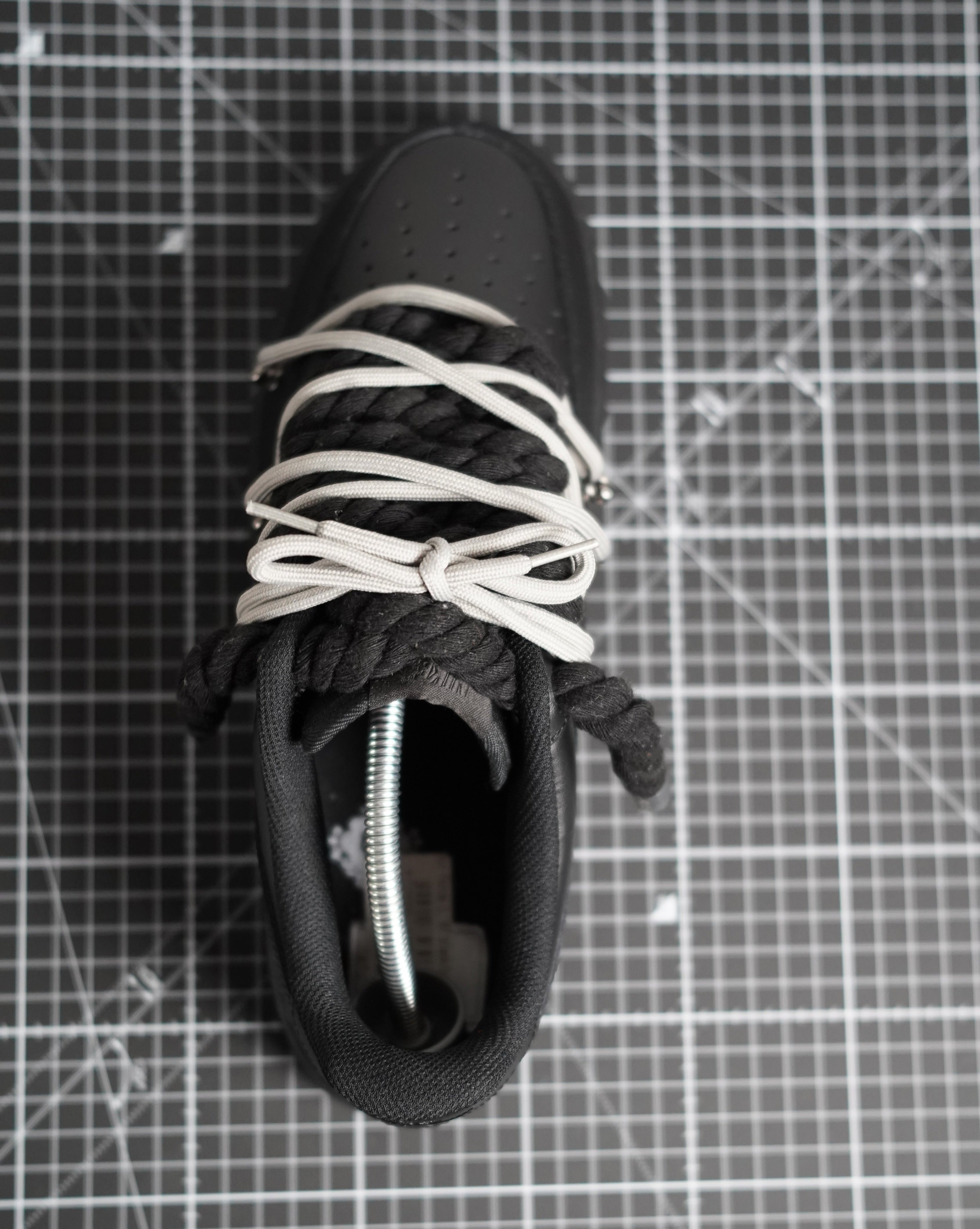 Custom NIKE AIR FORCE 1 Black “ROPE LACES” Dunk Grau