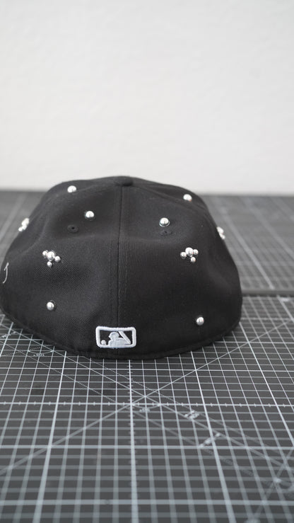 Custom-Fitted Caps “Black“ Ternity Gems