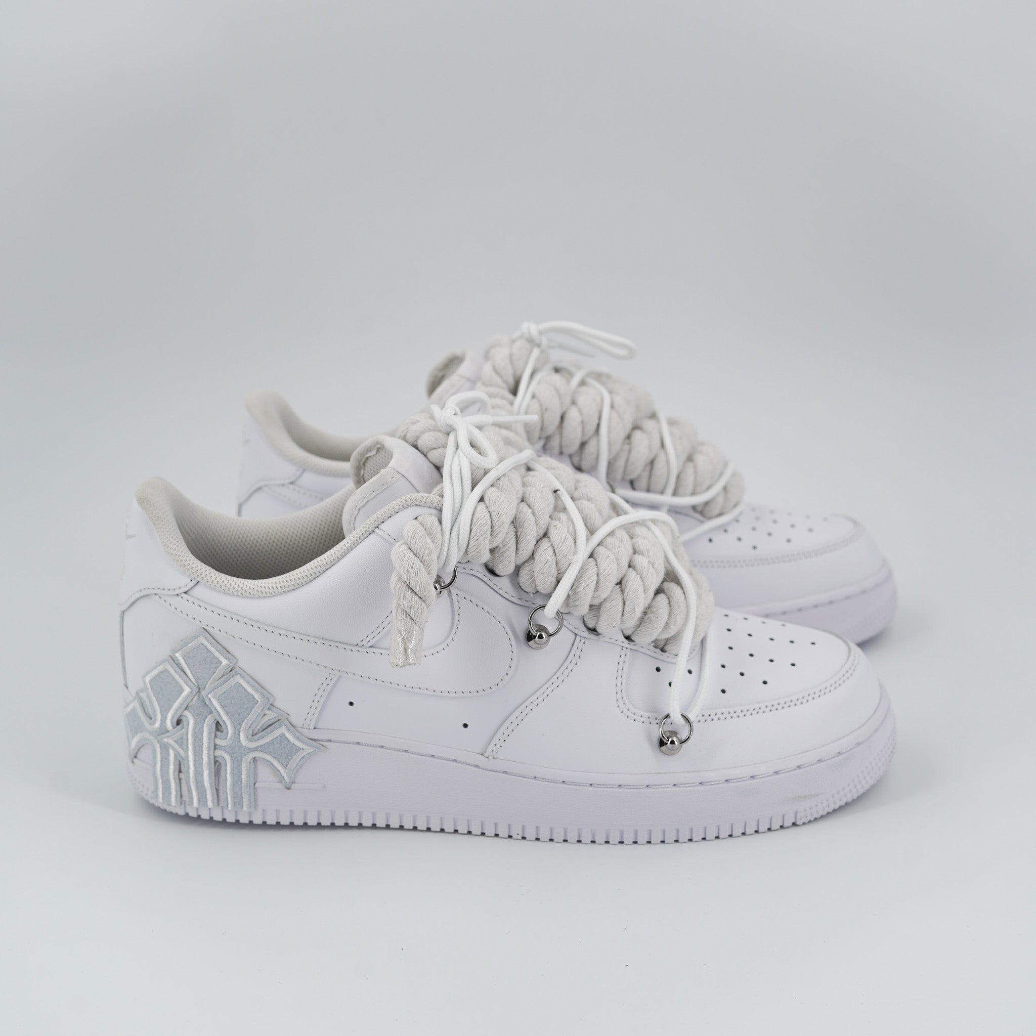 Custom Sneakers '' Rope Laces '' Thorns White
