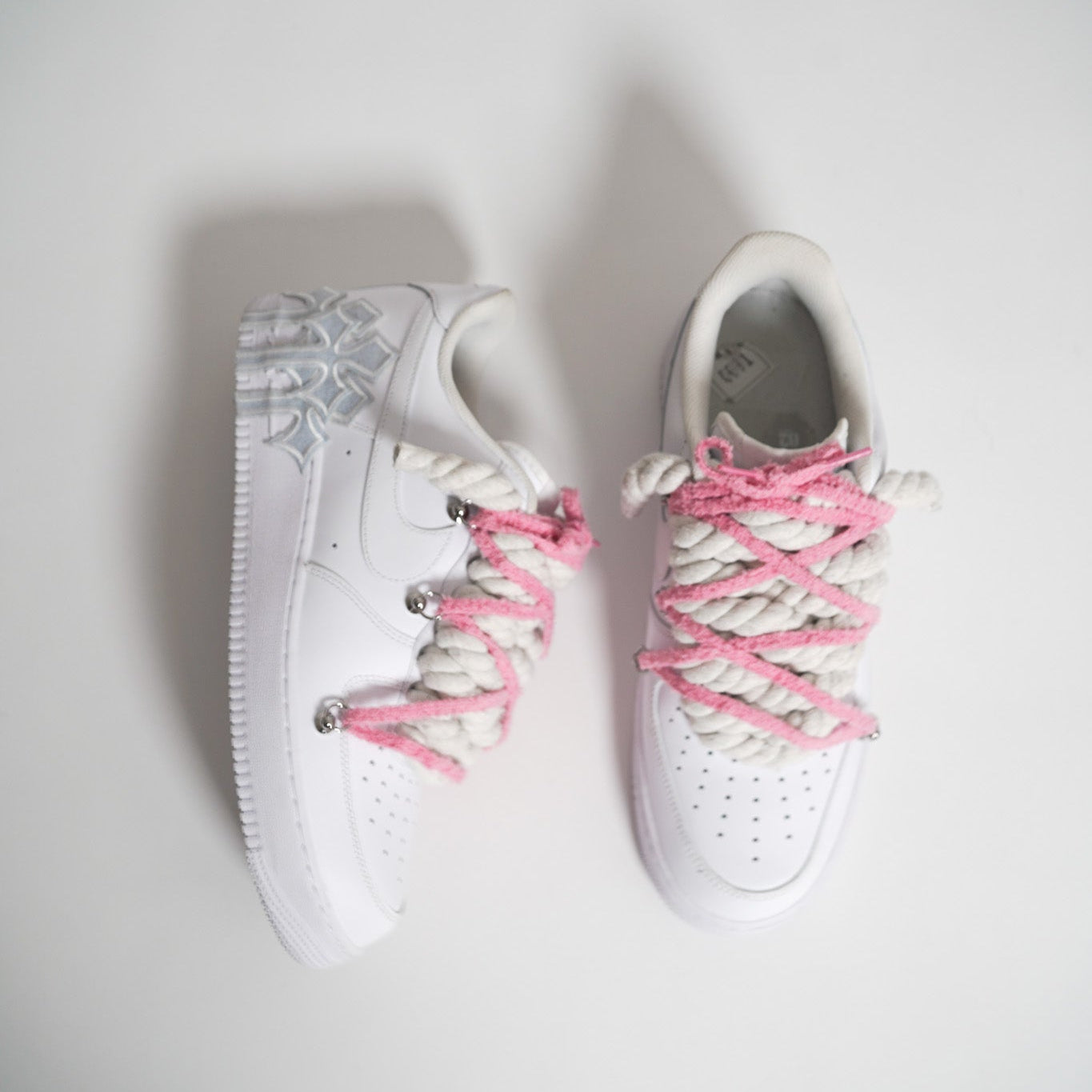 Custom Sneakers '' Rope Laces '' Thorns White Extra Laces Pink