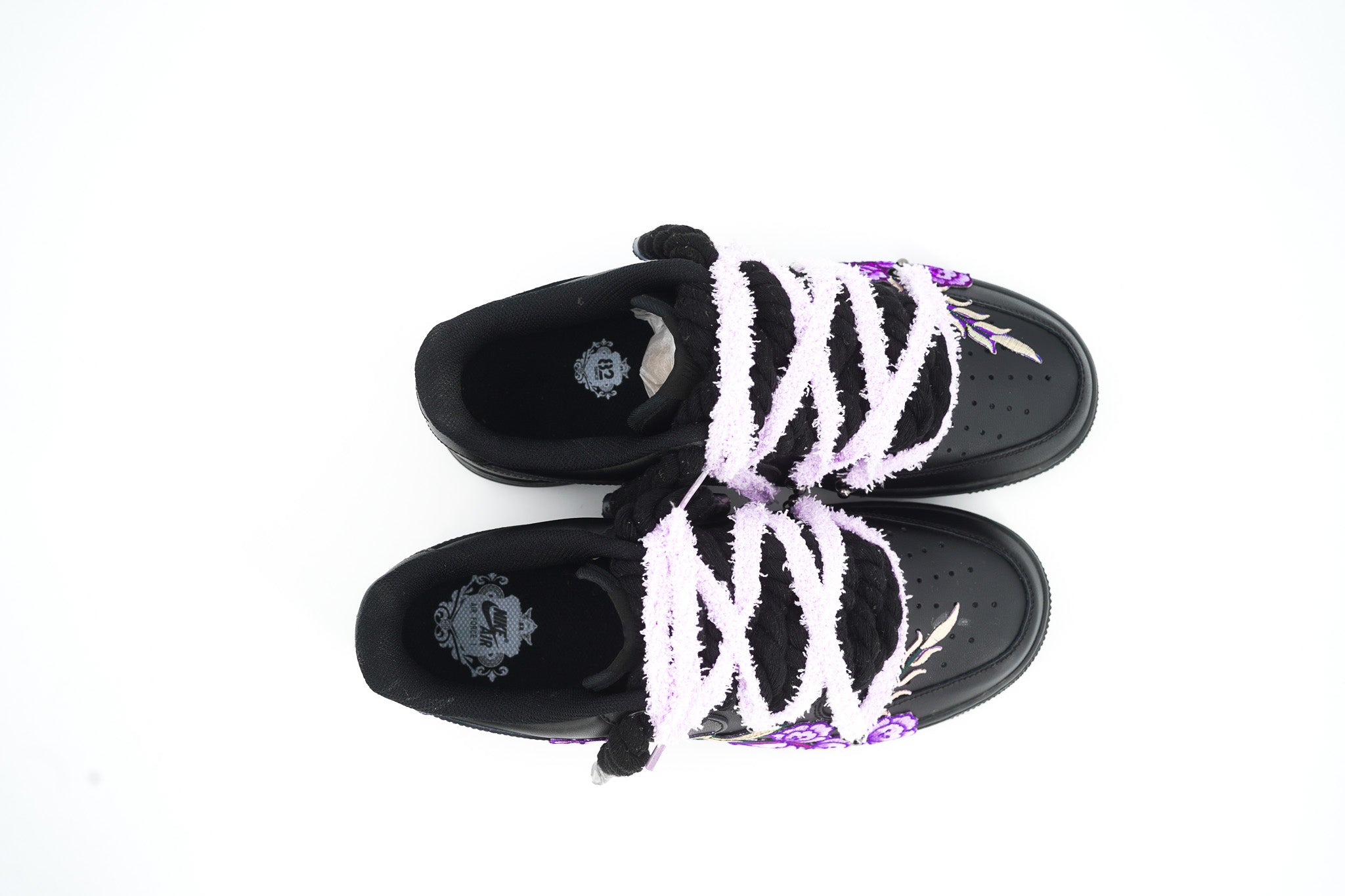 Custom Sneakers Black “ROPE LACES” Lila Parfait